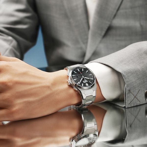 Luxury Guilloché Dial Golden Chiming Automatic Watch - Image 4