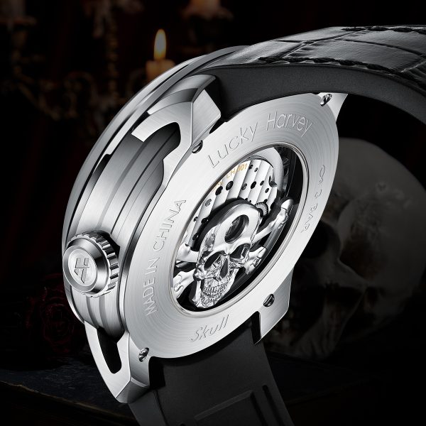 Lucky Harvey Limited Edition Silver Skull Luminous Men Watch - Image 6